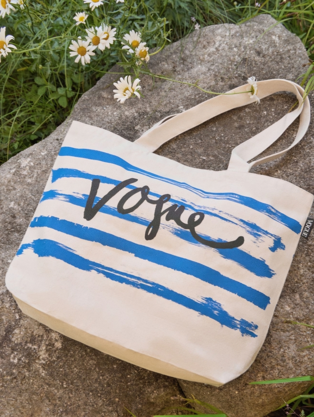 Vogue Canvas Tote Bag NWT
